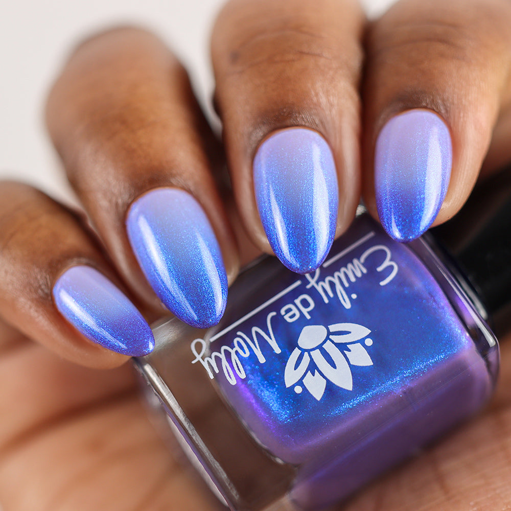 Dirty Mirror - A dusty blue nail polish with shimmer – EmilydeMolly