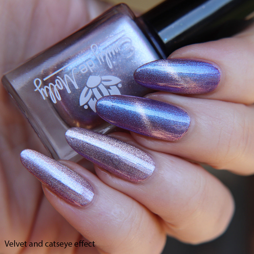 Essence Of Life - Light brown magnetic nail polish – EmilydeMolly