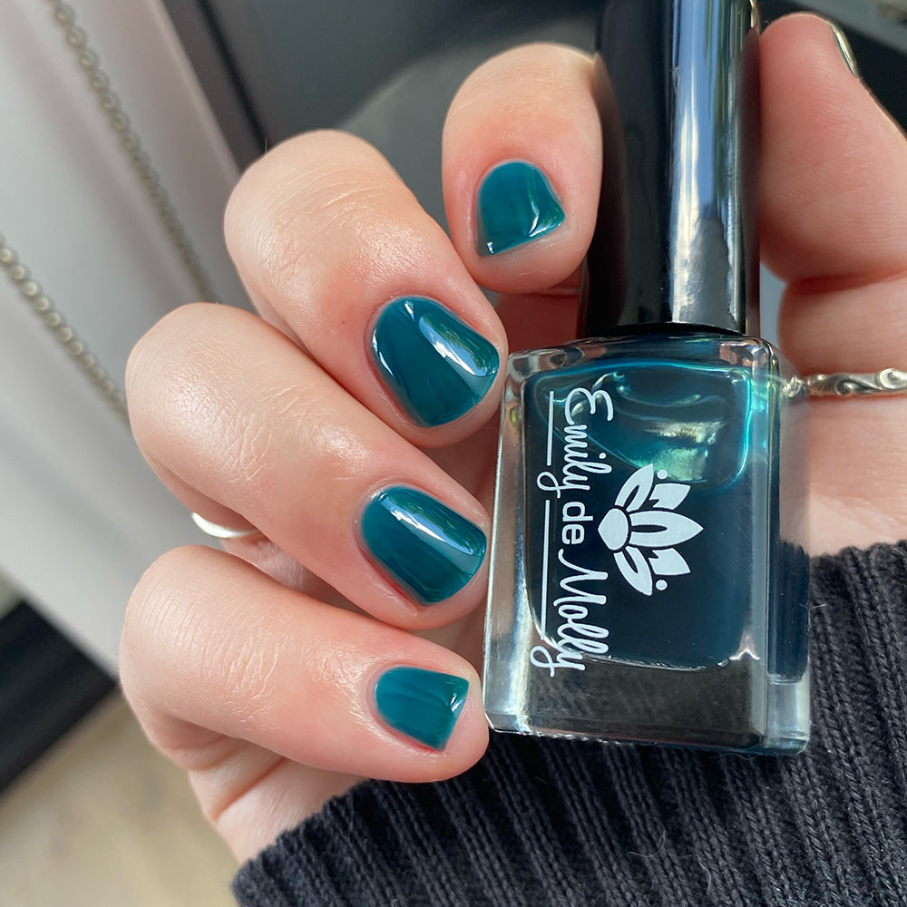 Sheer Tint Teal - A teal blue green jelly nail polish – EmilydeMolly