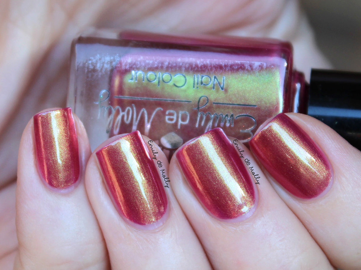 Looks Can Kill - PREORDER