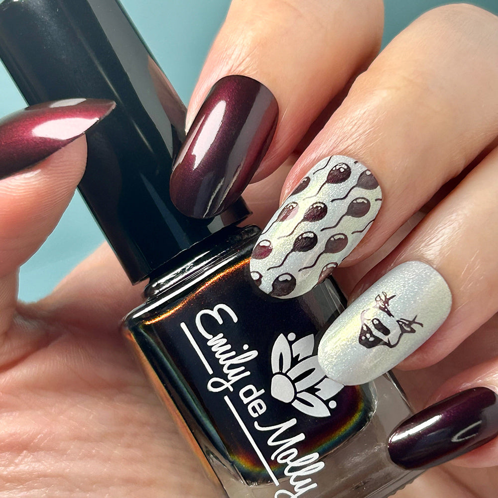 Dark grey / red – duochrome stamping polish – LIMITED