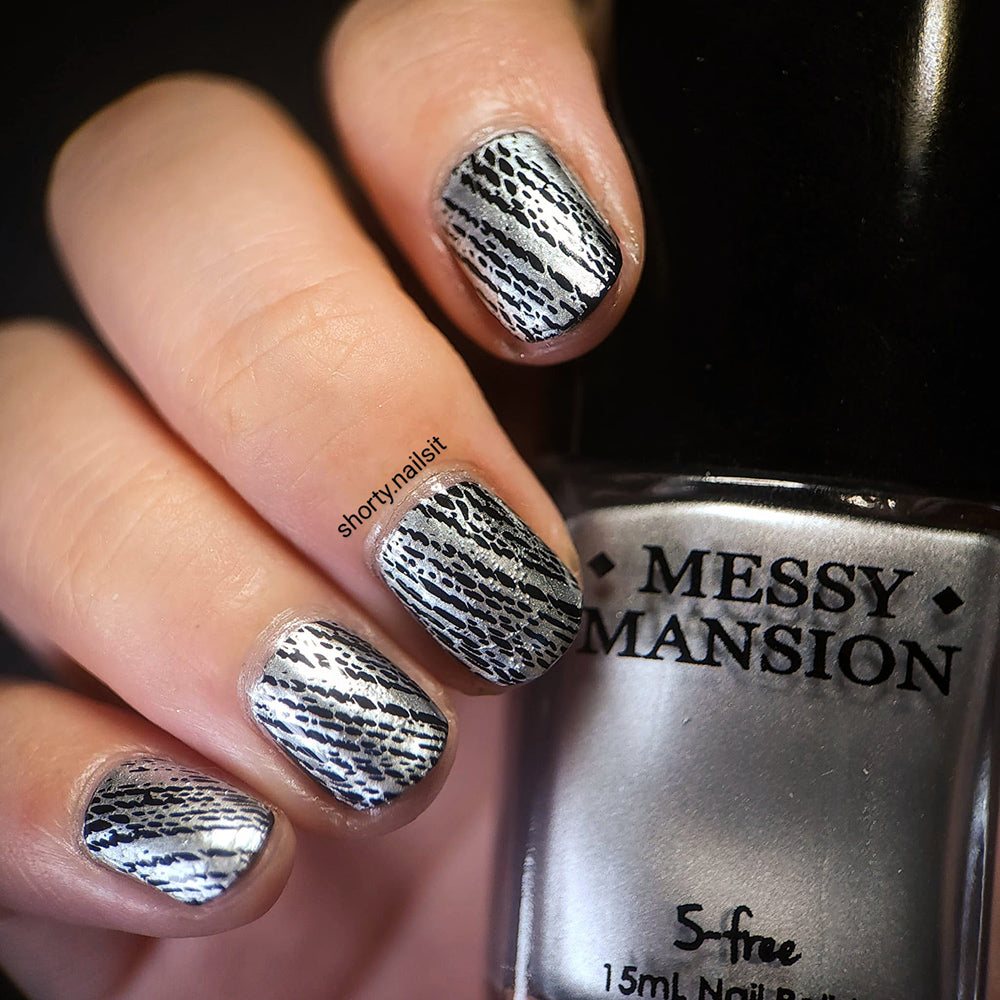 TX01 Messy Mansion Nail Stamping Plate