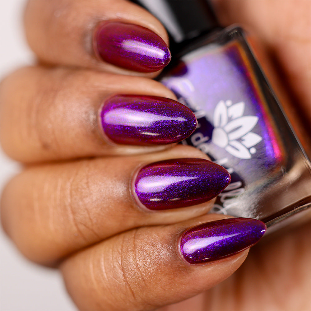 Desperate Times multichrome nail polish – EmilydeMolly