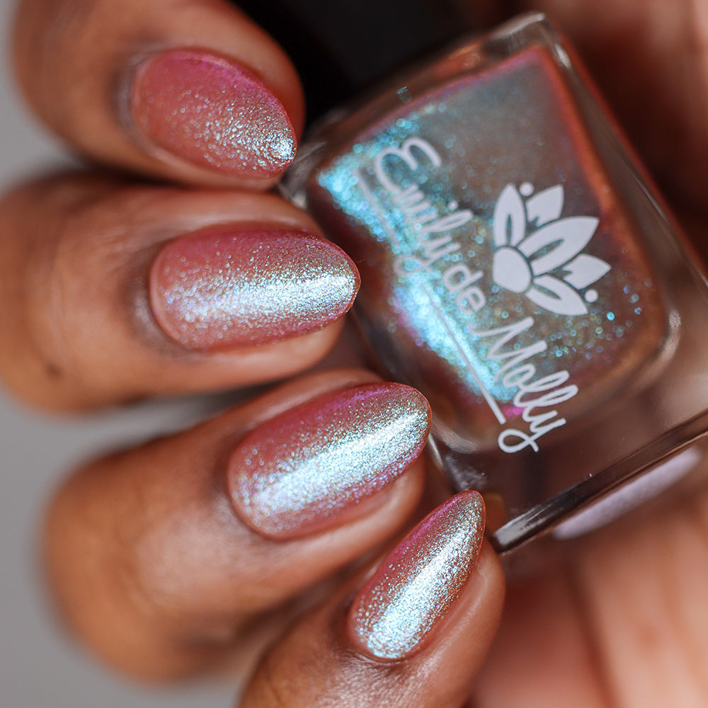 Dirty Mirror - A dusty blue nail polish with shimmer – EmilydeMolly