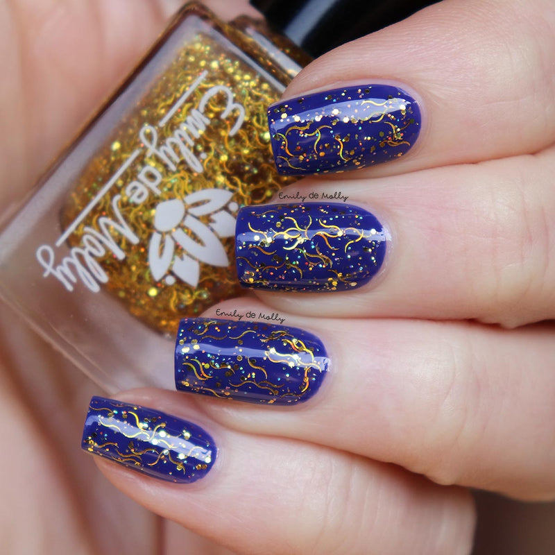 Waiting For The Sun - gold glitter nail polish Waiting For The Sun - gold glitter nail polish